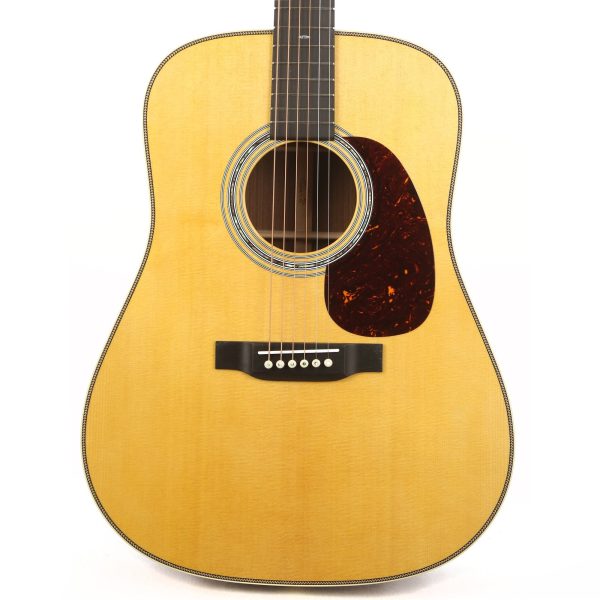 Martin Custom Shop Dreadnought Morado Back and Sides Acoustic Online